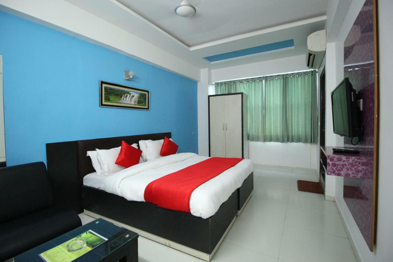 Hotel Hillton Gandhinagar Exterior foto