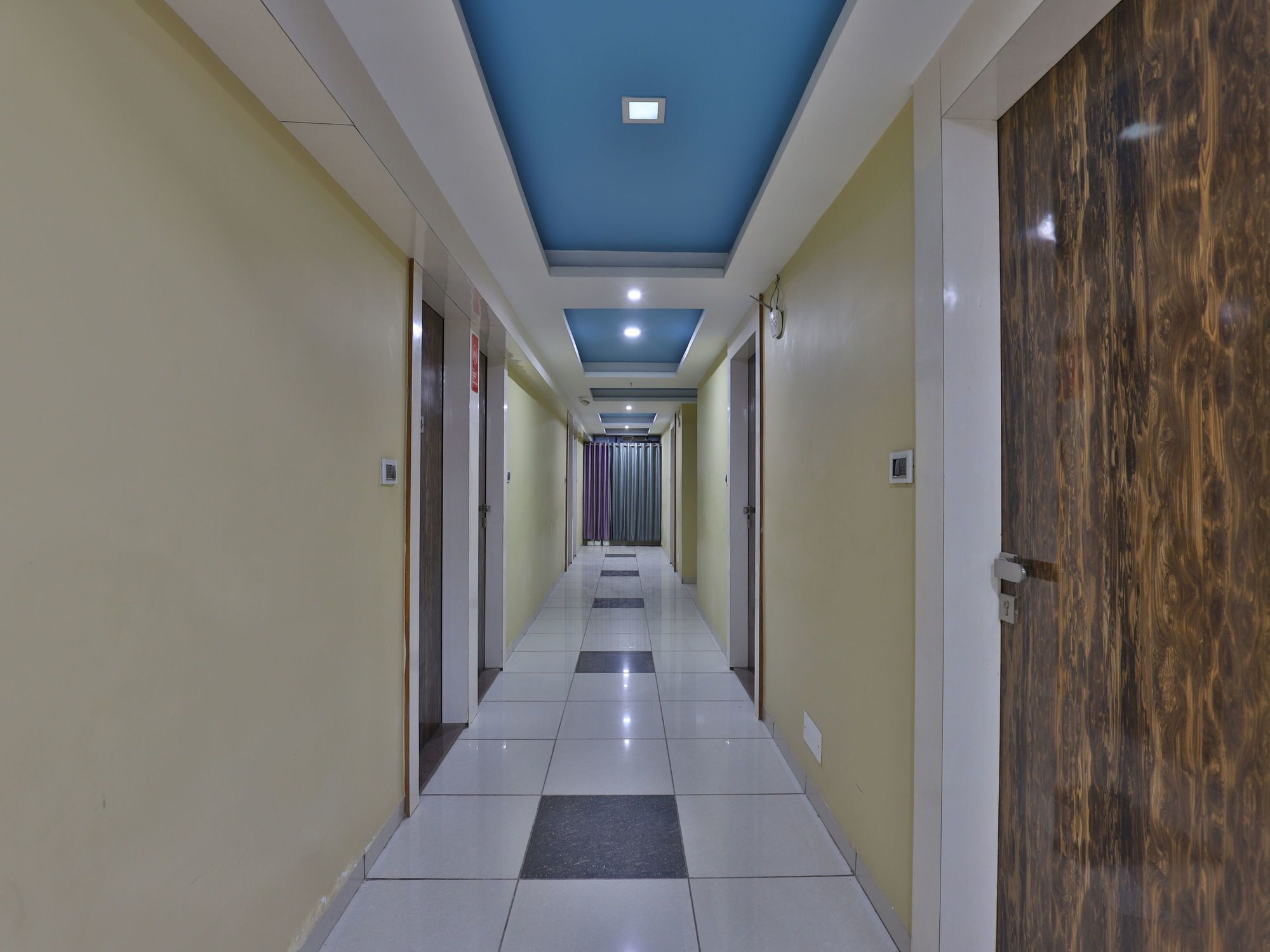 Hotel Hillton Gandhinagar Exterior foto